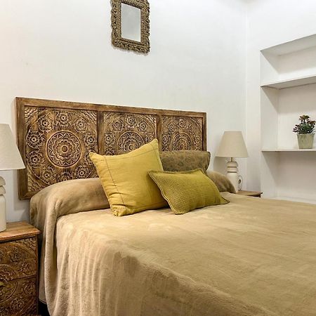 Apartamentos Malaga Centro Luaran gambar