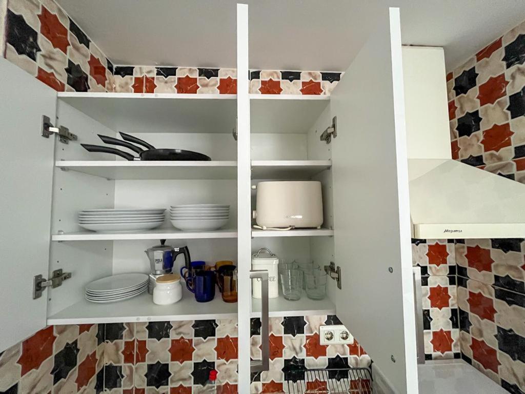 Apartamentos Malaga Centro Luaran gambar